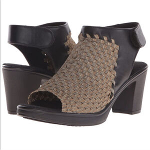 Steven by Steve Madden Ezzme Woven Heeled Sandals Womens Size 6.5 Gold & Black